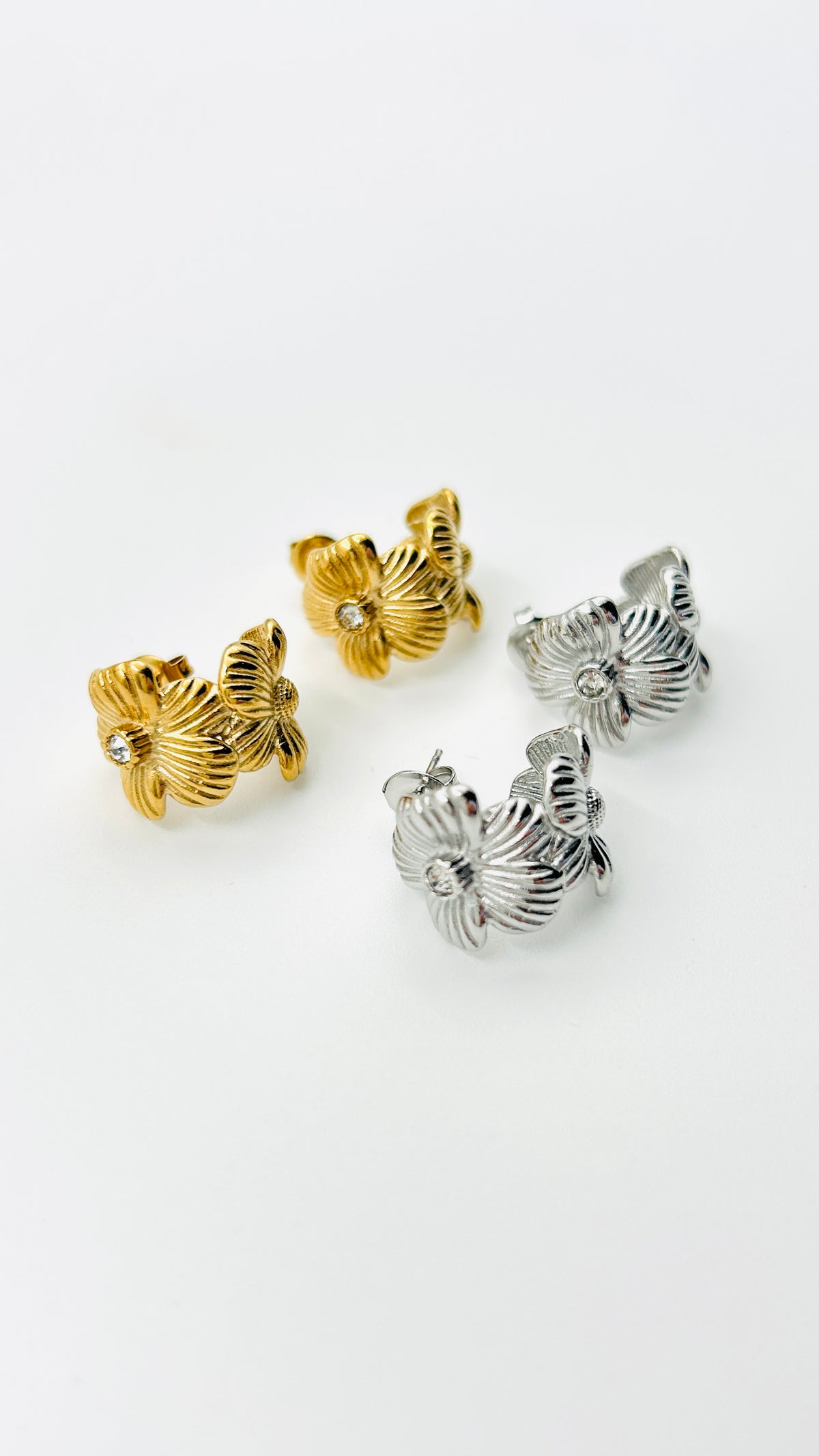 Oorbellen Salve in goud en zilver